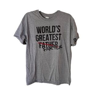 Gildan Men’s Gray Short Sleeve Tee ‘World's Greatest Farter’ Design Size Large